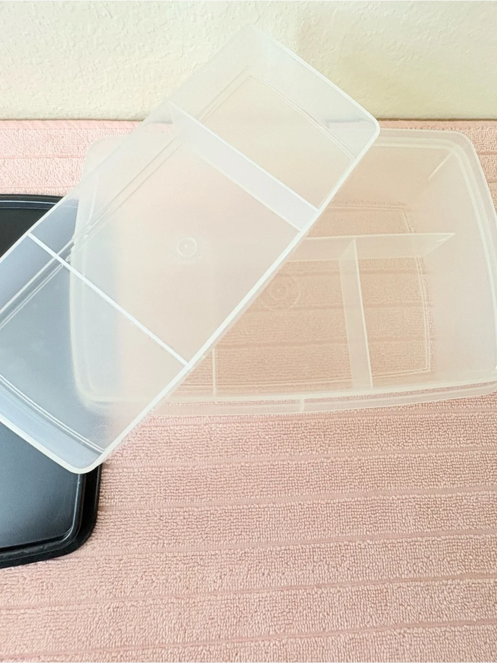 Tuppercraft Stow n go Storage  container HobbyCraft Takcle First Aid Black